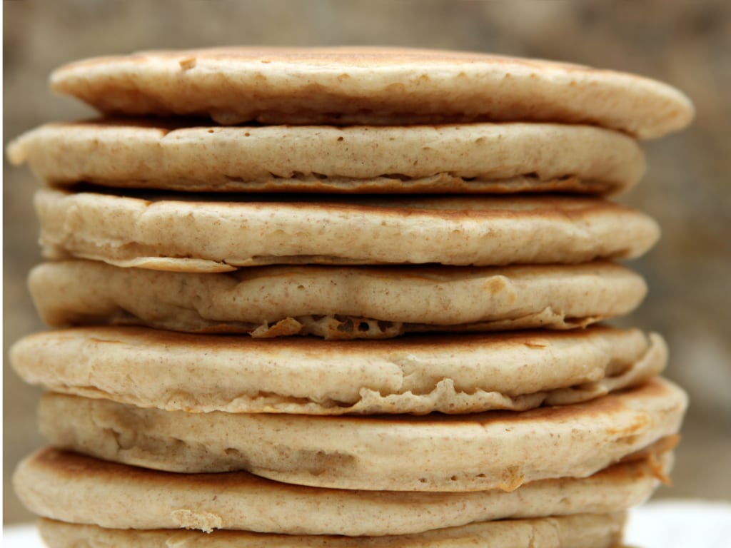 Whole-wheat Vegan Banana Pancake