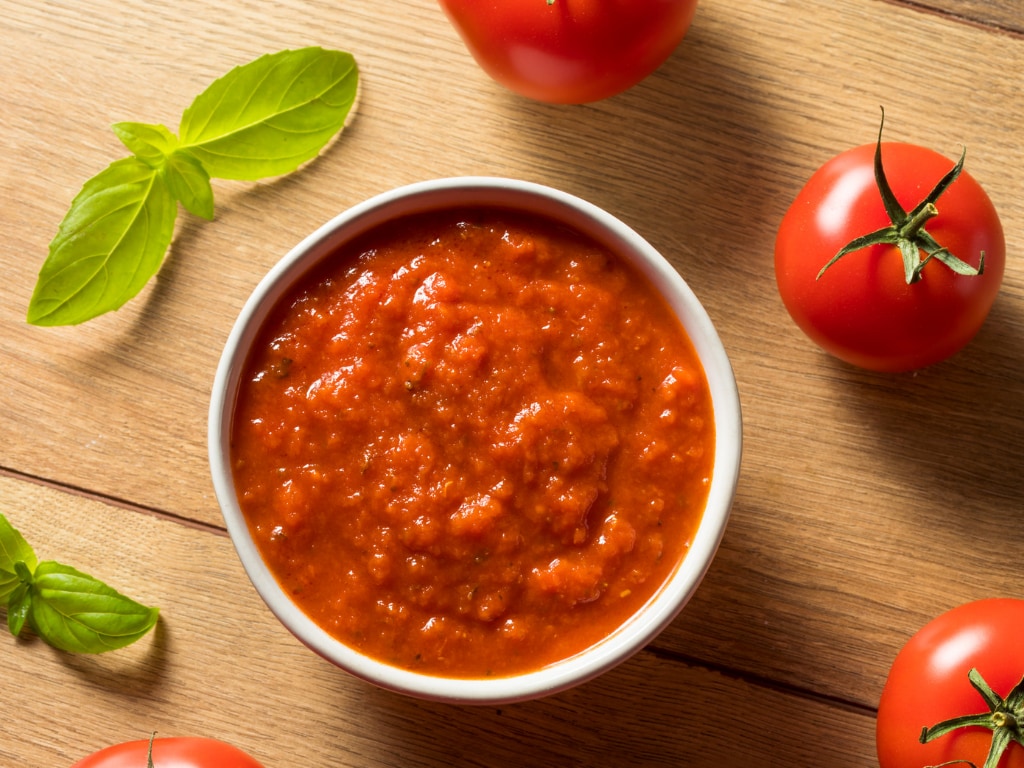 Homemade tomato sauce